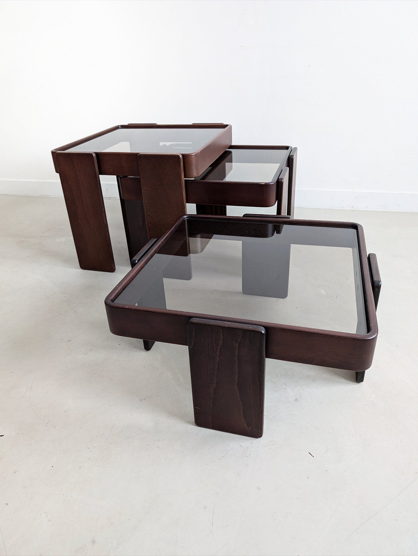 Set of 3 Nesting Tables by Gianfranco Frattini for Cassina 1970s
