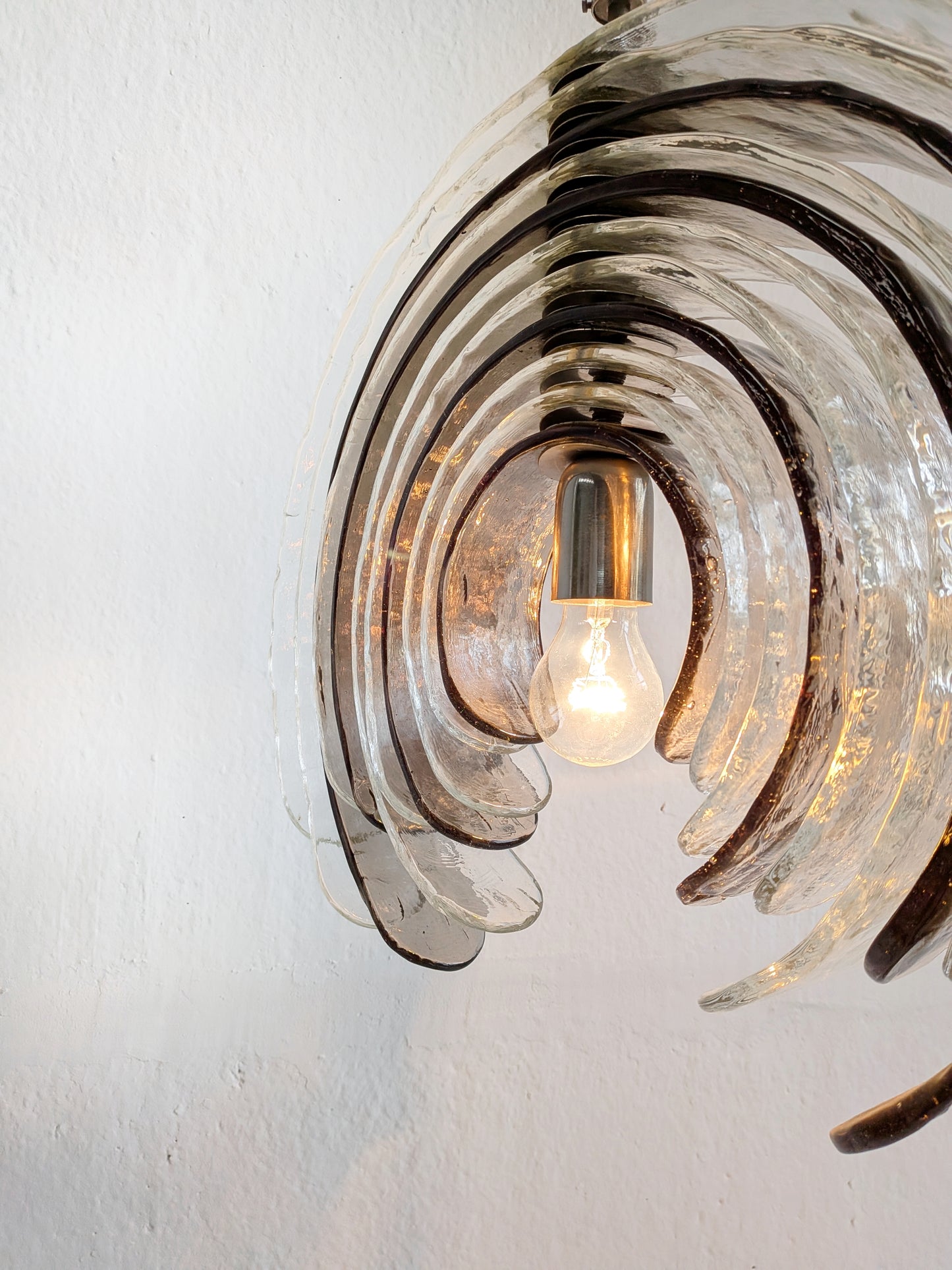 Artichoke Pendant Lamp 'LS 181' by Carlo Nason for AV Mazzega 1970s