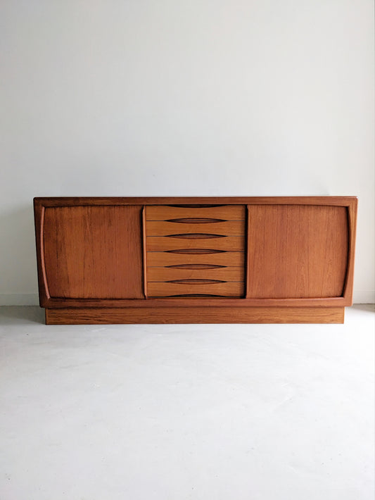 Midcentury Dyrlund Dresser 1960's