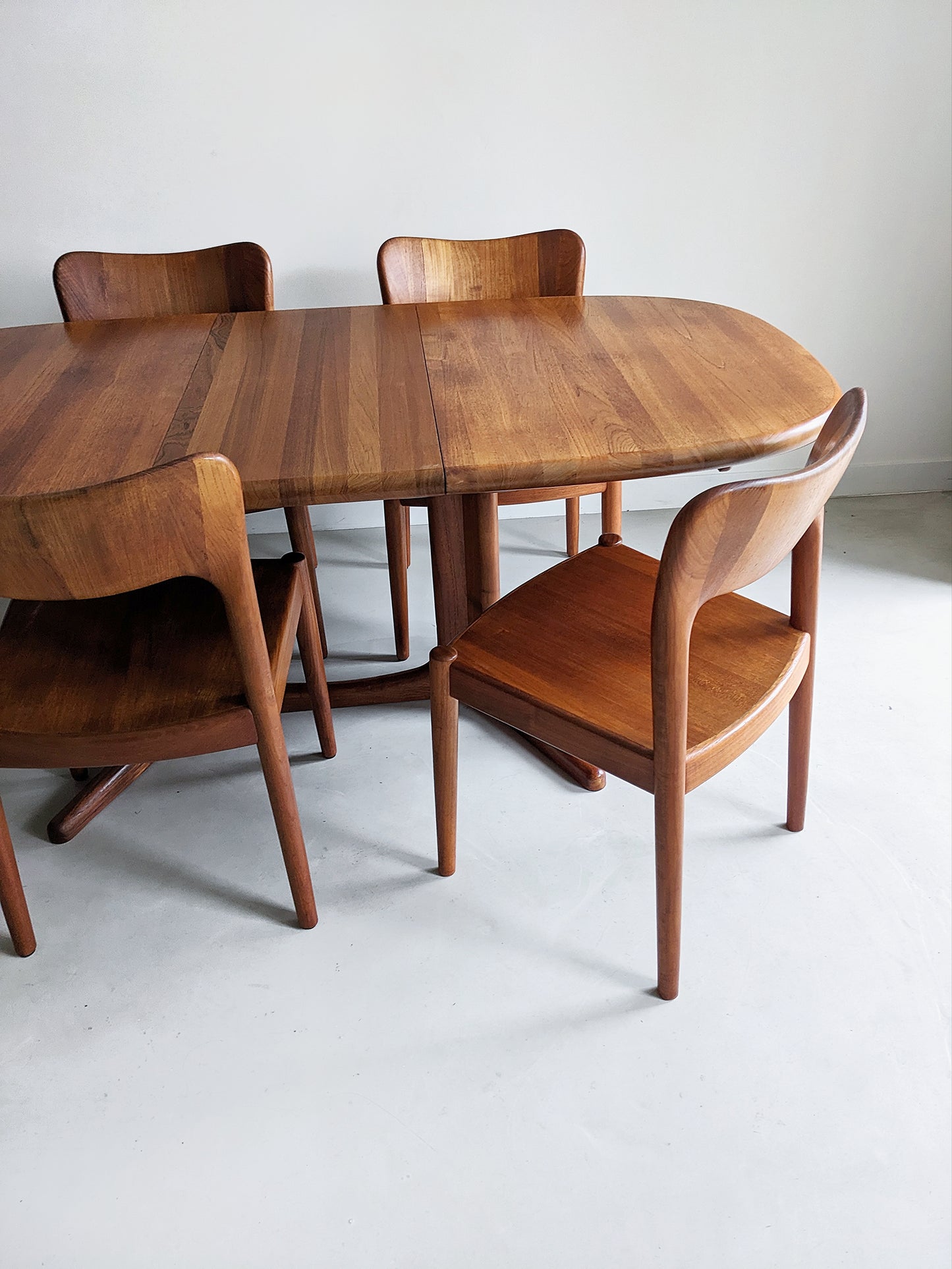 Extendable Dining Table by Juul Kristensen for Glostrup Møbelfabrik 1960's