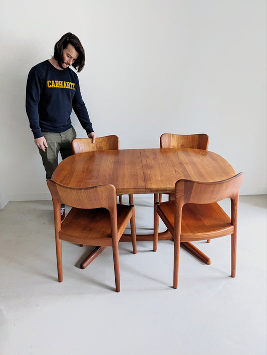 Extendable Dining Table by Juul Kristensen for Glostrup Møbelfabrik 1960's