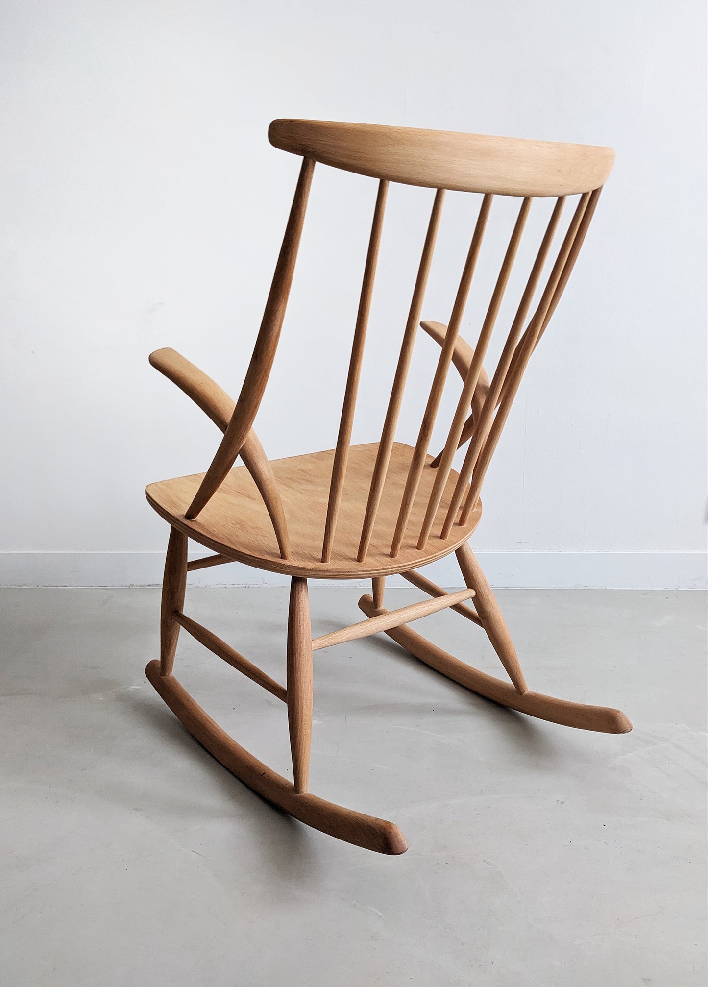 Rocking Chair 'IW3' by Illum Wikkelsø for Niels Eilersen 1960's