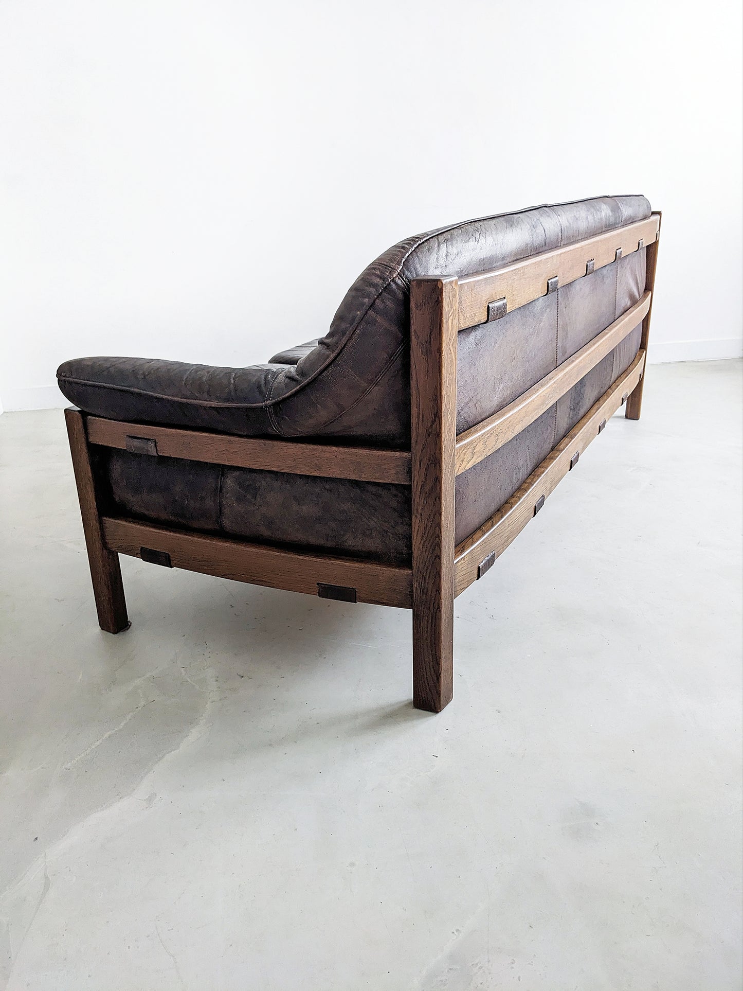 Brutalist Set of Leather Sofa & Loungechair by Hain & Thome 1970's