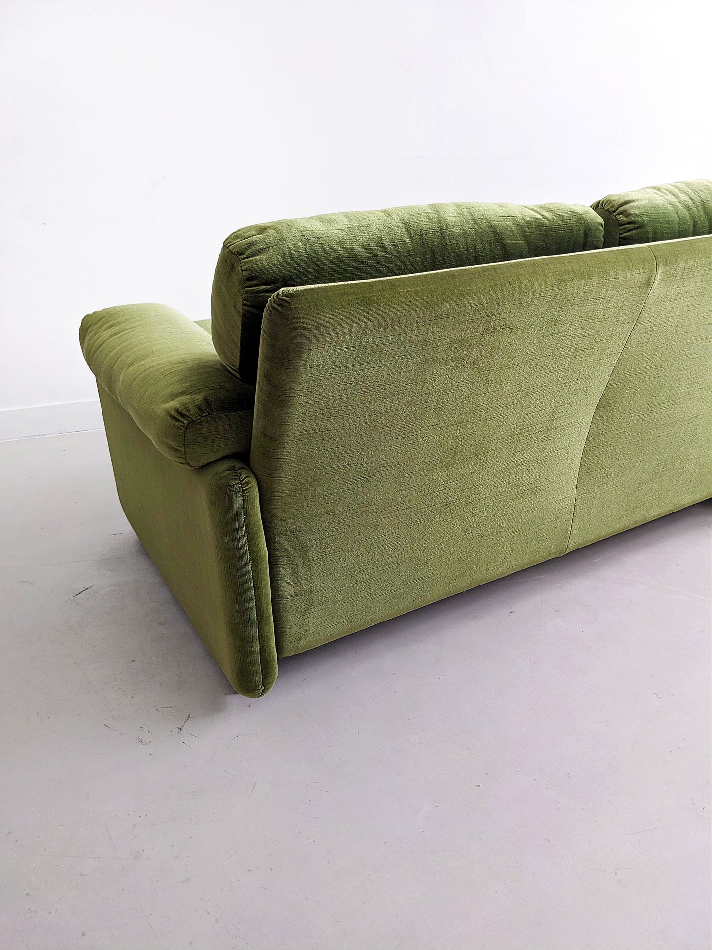 'Coronado' Loveseat by Tobia Scarpa for B&B Italia 1970's