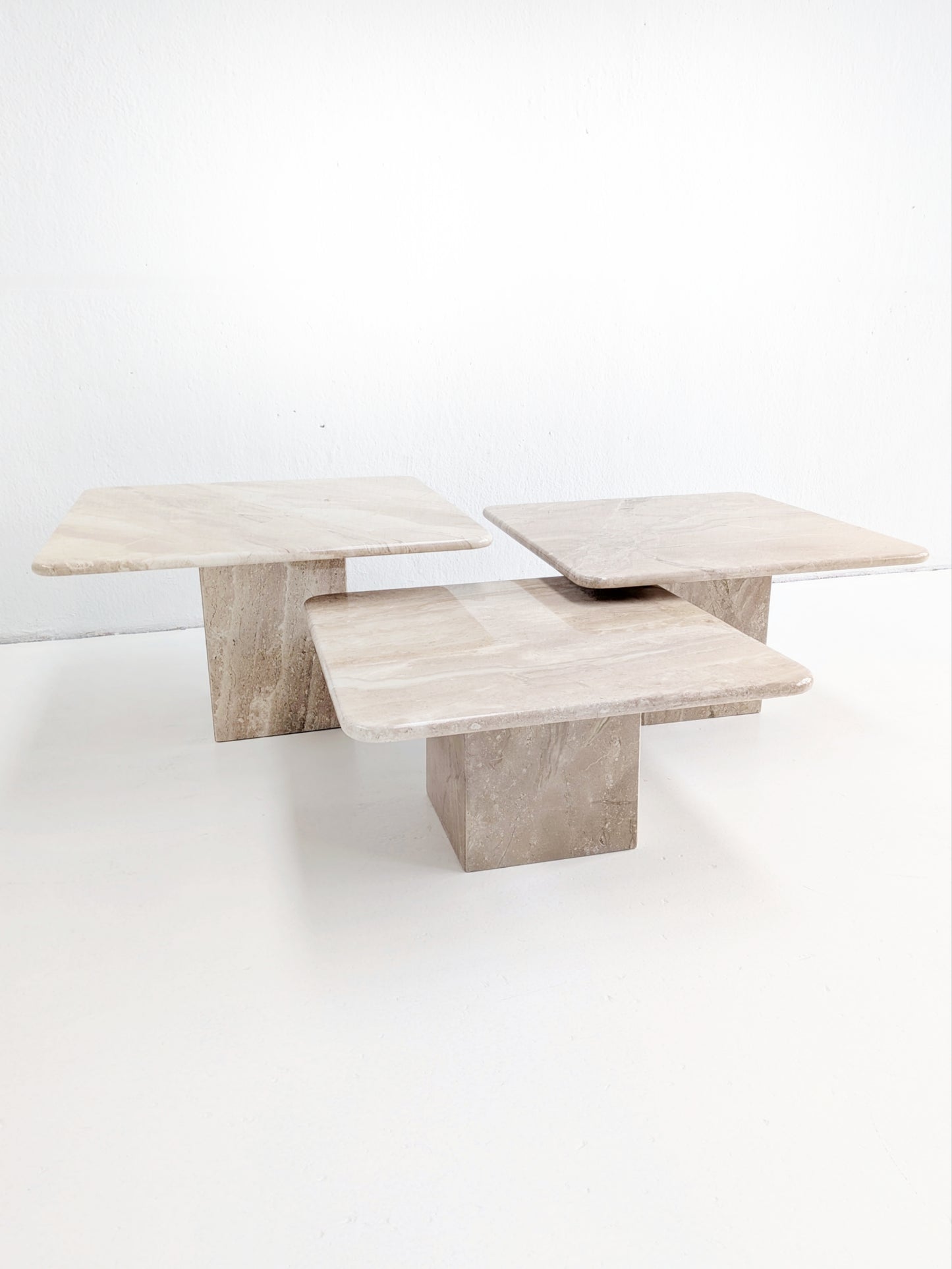 Set of 3 Beige Corallo Marble Nesting Tables 1970s