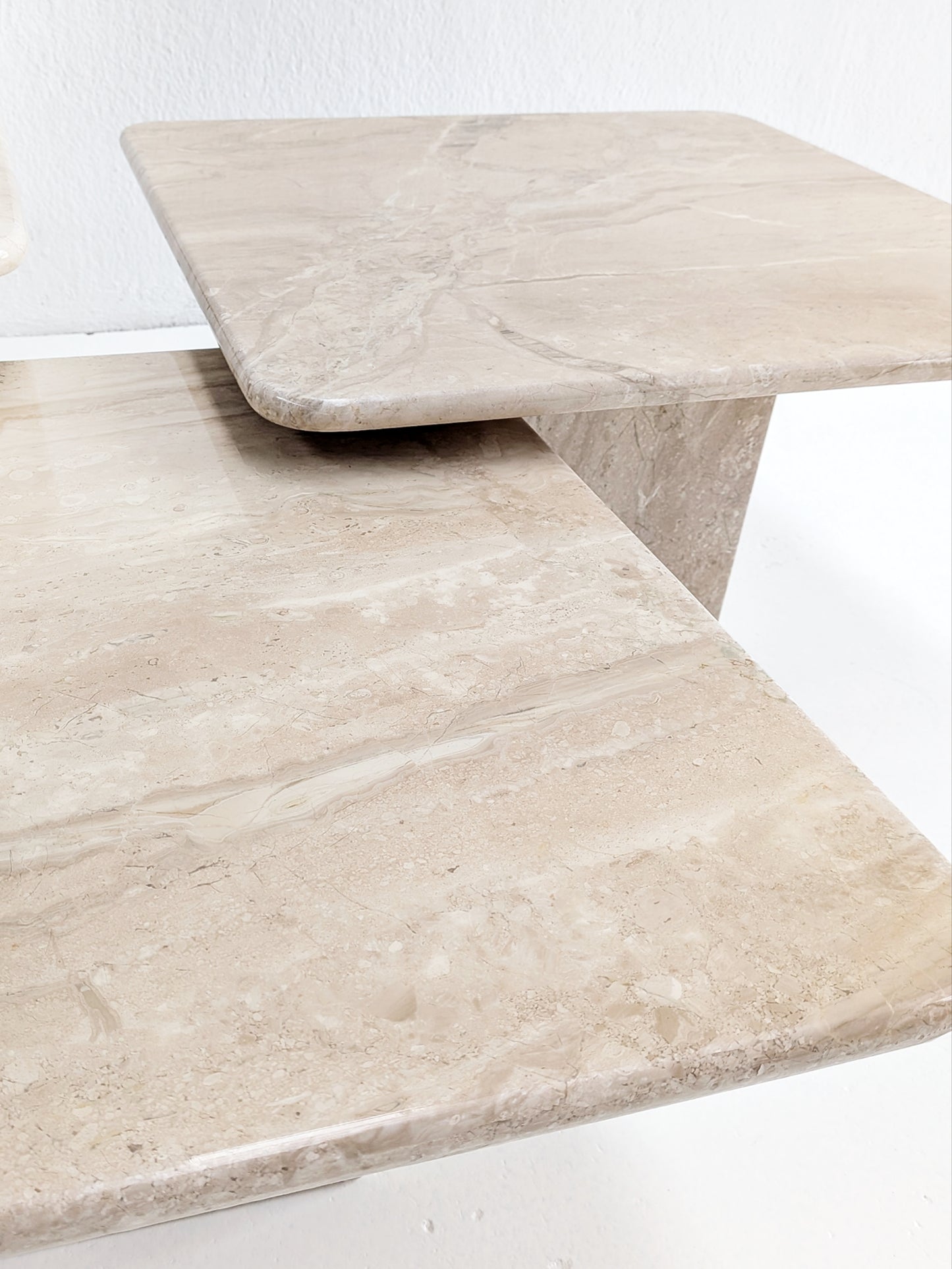 Set of 3 Beige Corallo Marble Nesting Tables 1970s