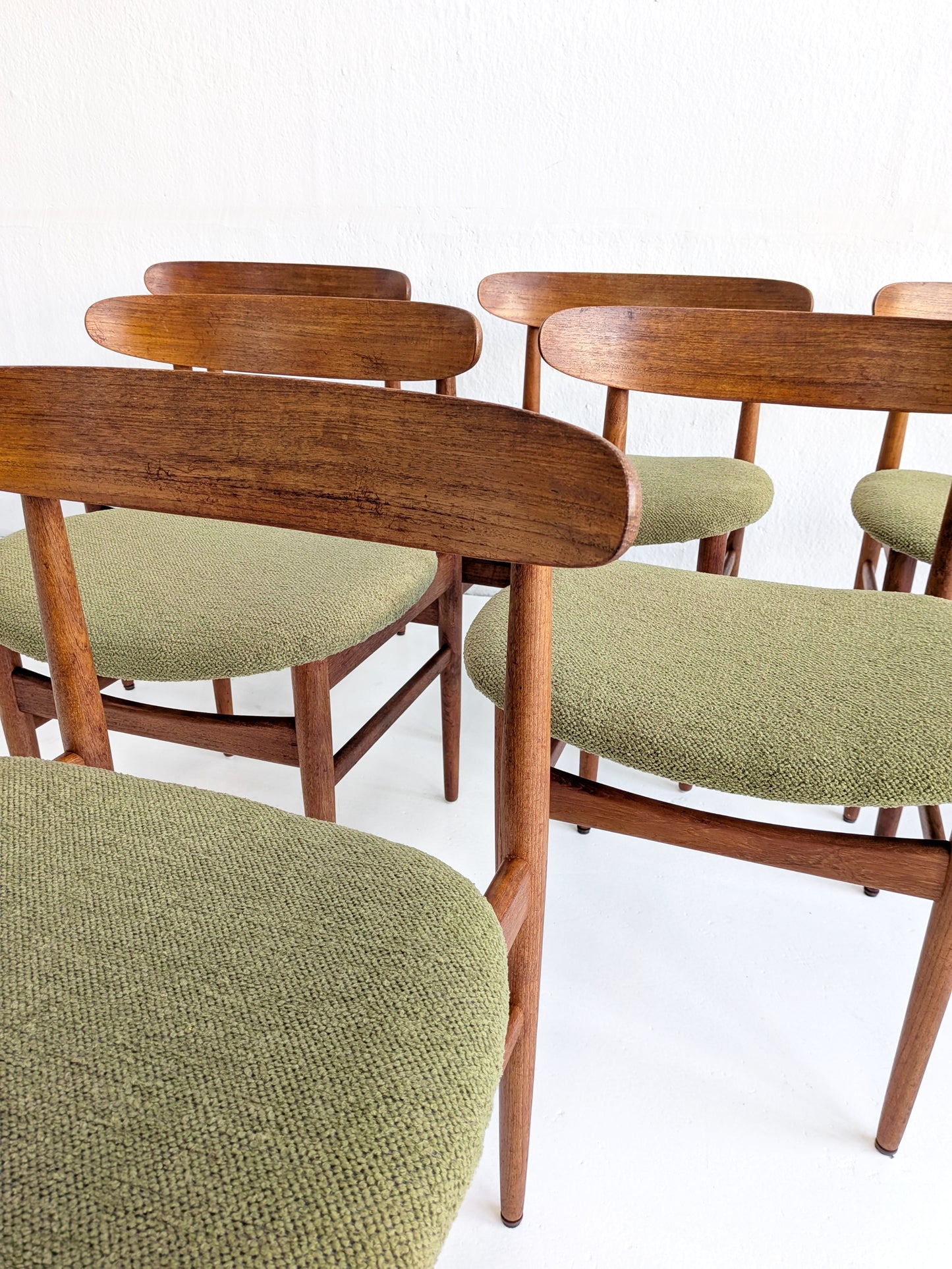 Set of 6 Midcentury Dining Chairs 1960s