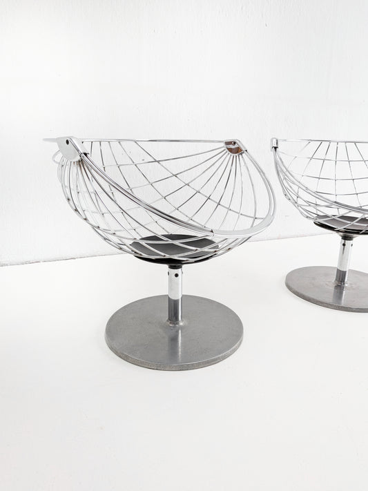 Set of 2 'Atomic Ball' Chairs by Rudi Verelst for Novalux 1970s