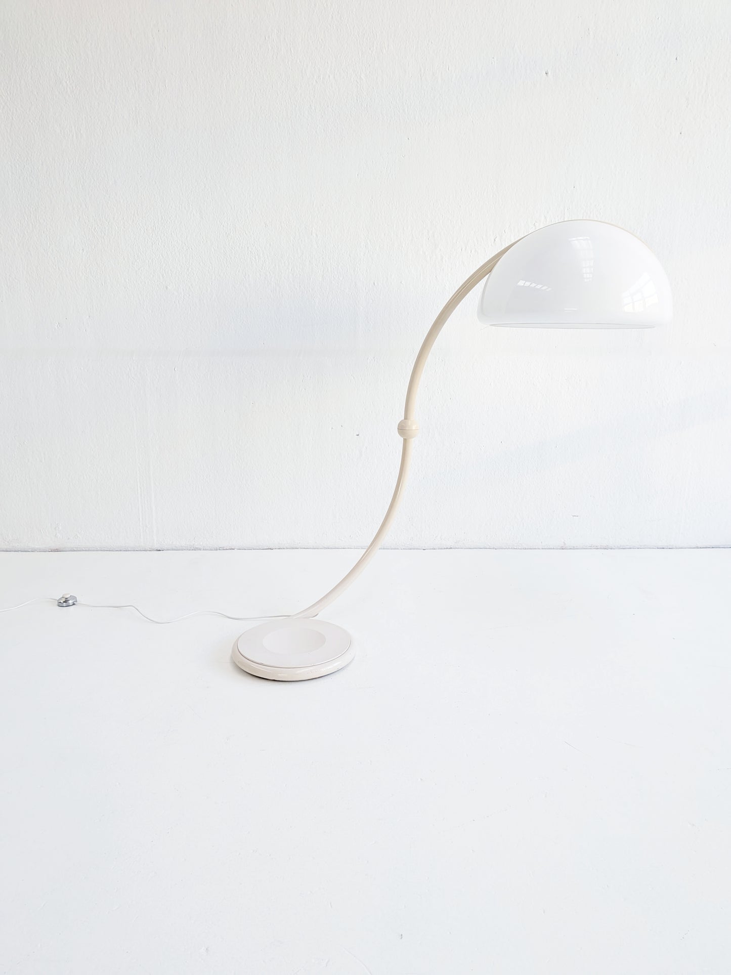 Floor Lamp 'Serpente' by Elio Martinelli for Martinelli Luce 1960s