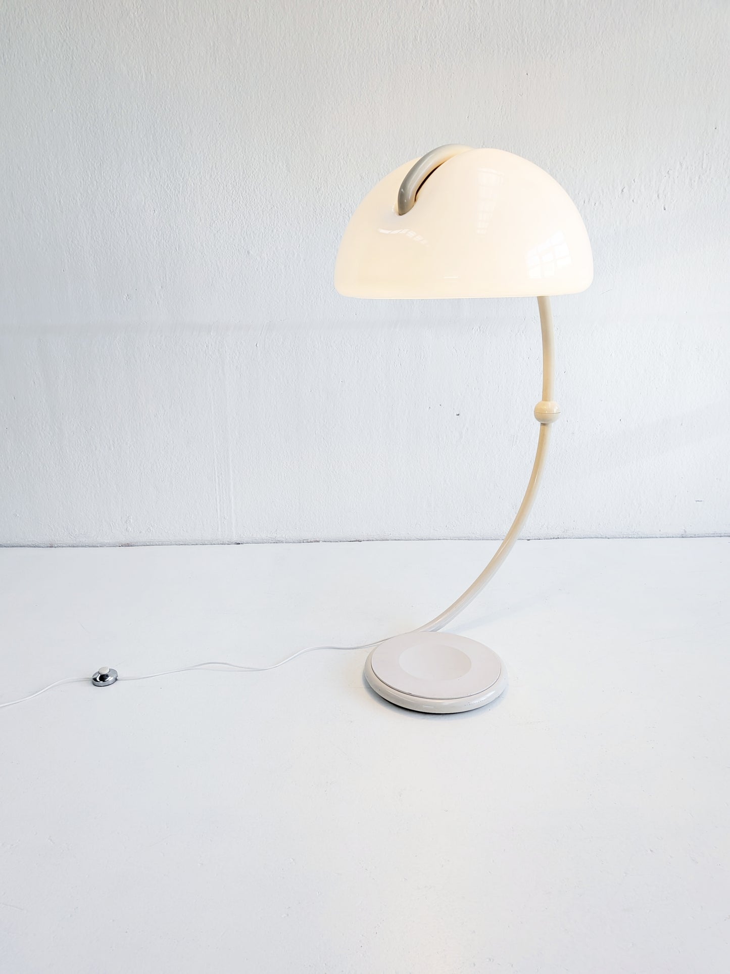 Floor Lamp 'Serpente' by Elio Martinelli for Martinelli Luce 1960s