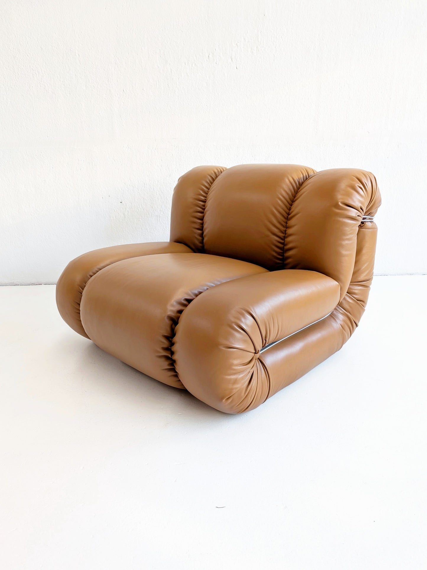 'Velasquez' Lounge Chair by Rino Maturi for Mimo Padova 1970s