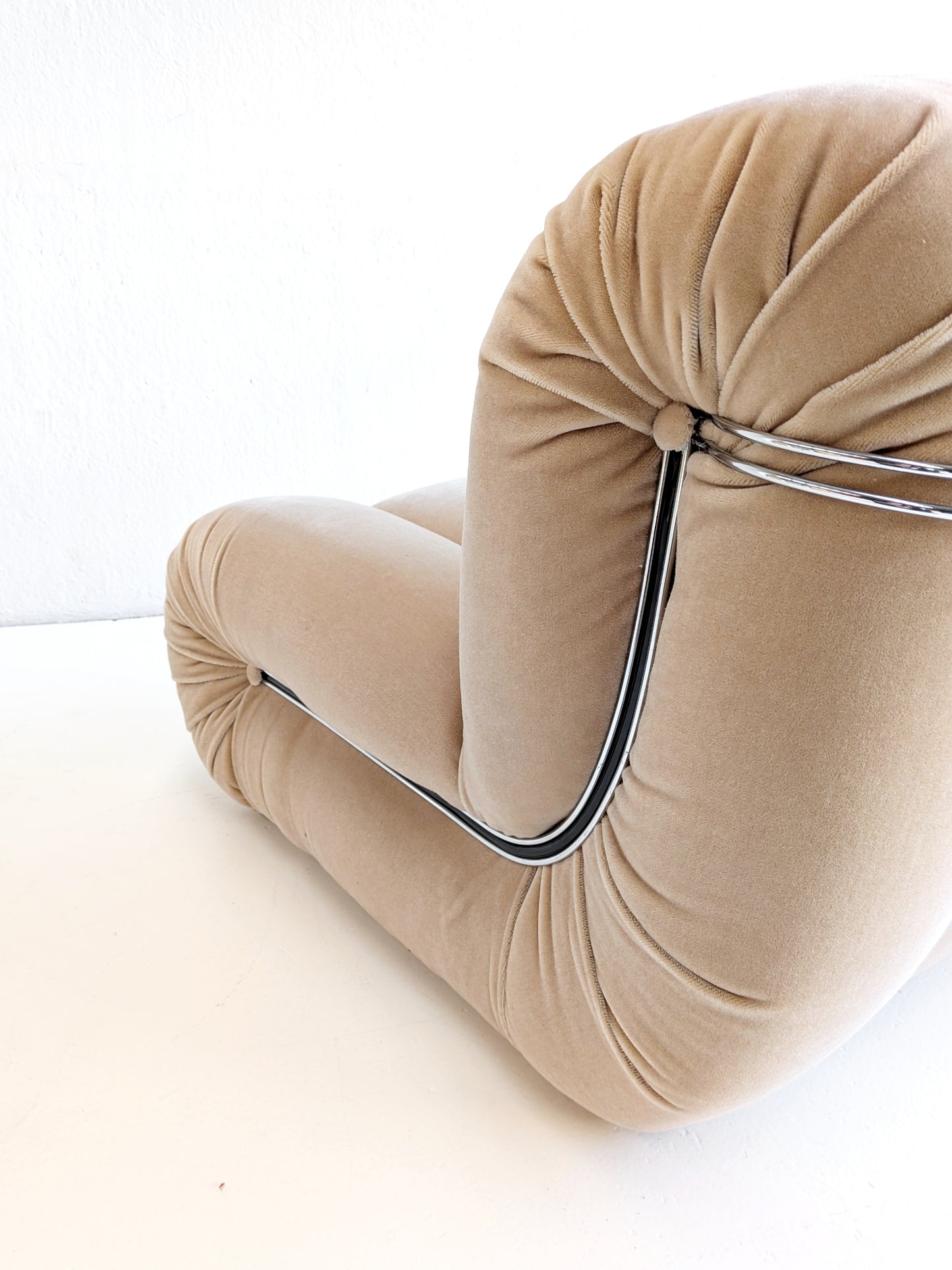 Set of 2 'Velasquez' Lounge Chairs by Rino Maturi for Mimo Padova 1970s