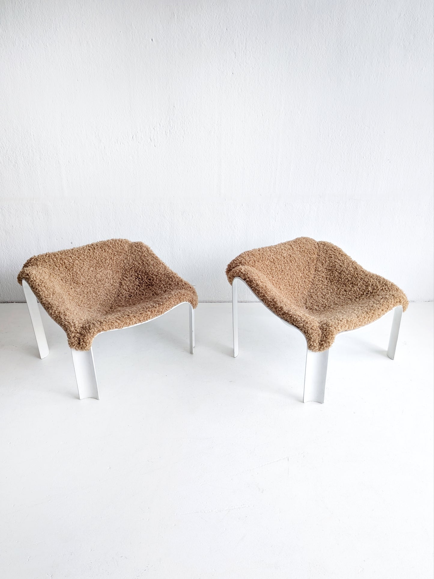 Set of 2 'F300' Loungechairs by Pierre Paulin for Artifort 1960s