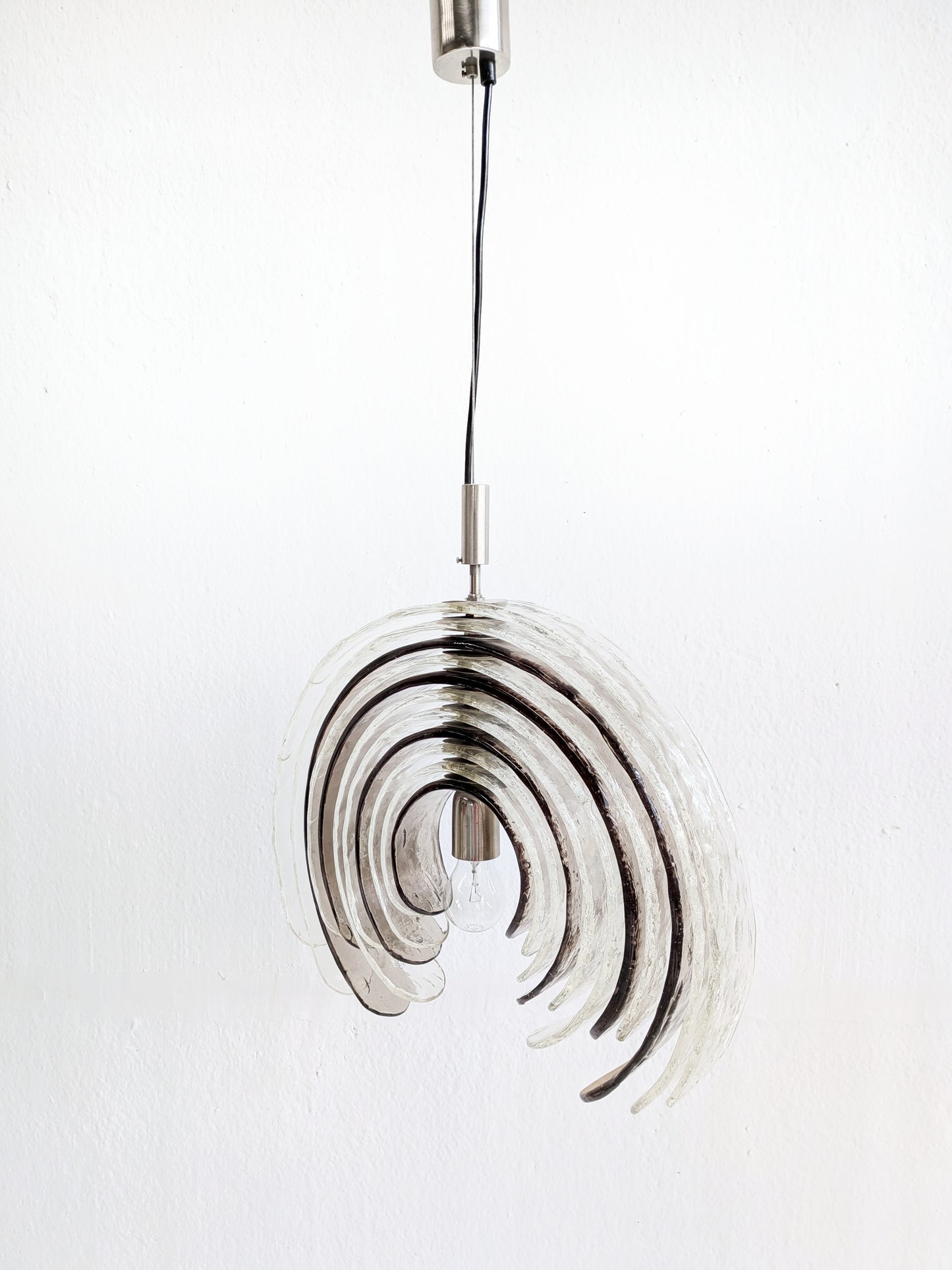 Artichoke Pendant Lamp 'LS 181' by Carlo Nason for AV Mazzega 1970s