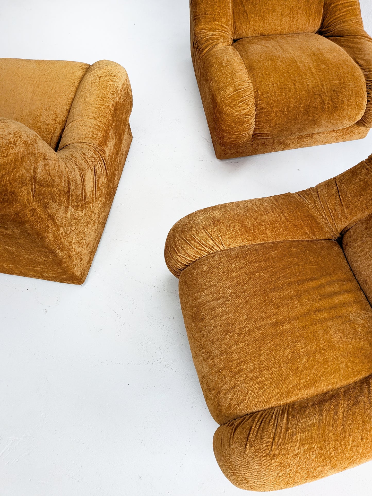 Set of 4 Modular Italian Lounge Chairs 1970s