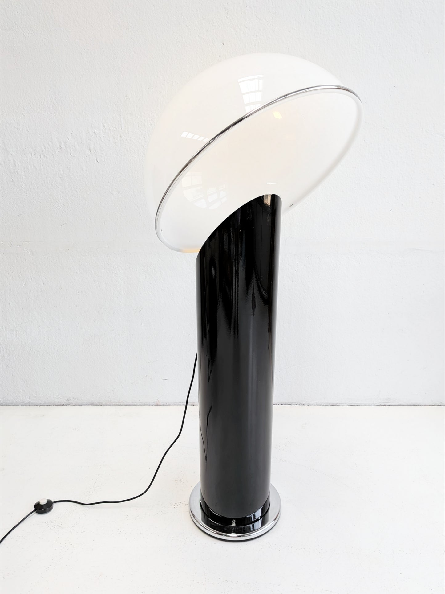 Black 'Ciot' Floor Lamp by Ennio Chiggio for Lumenform 1970s