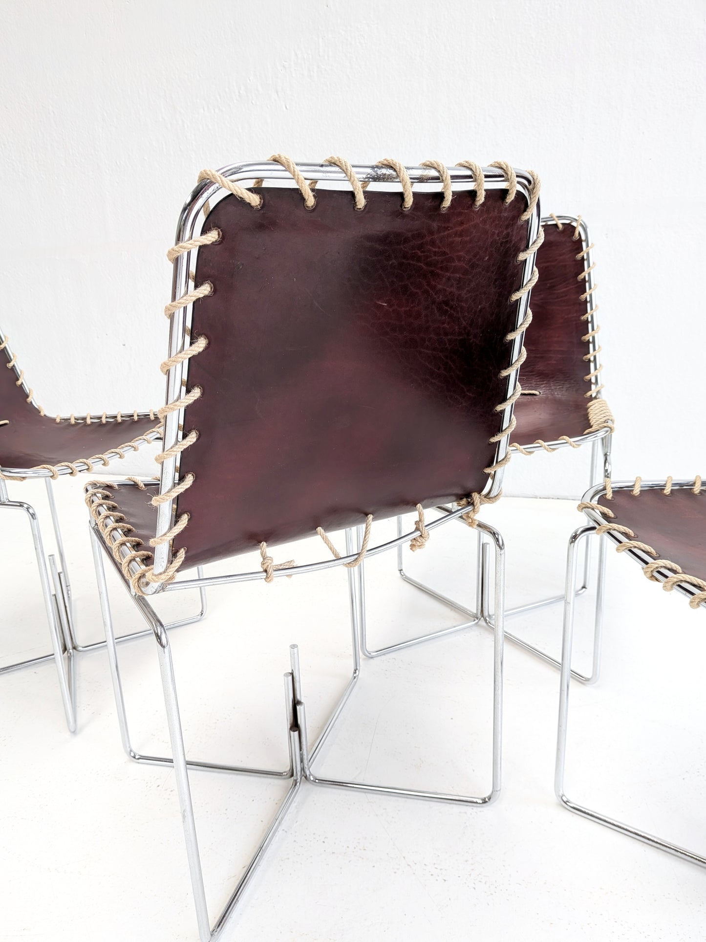 Set of 4 Italian Modern Leather Sling Back Chairs 1970s