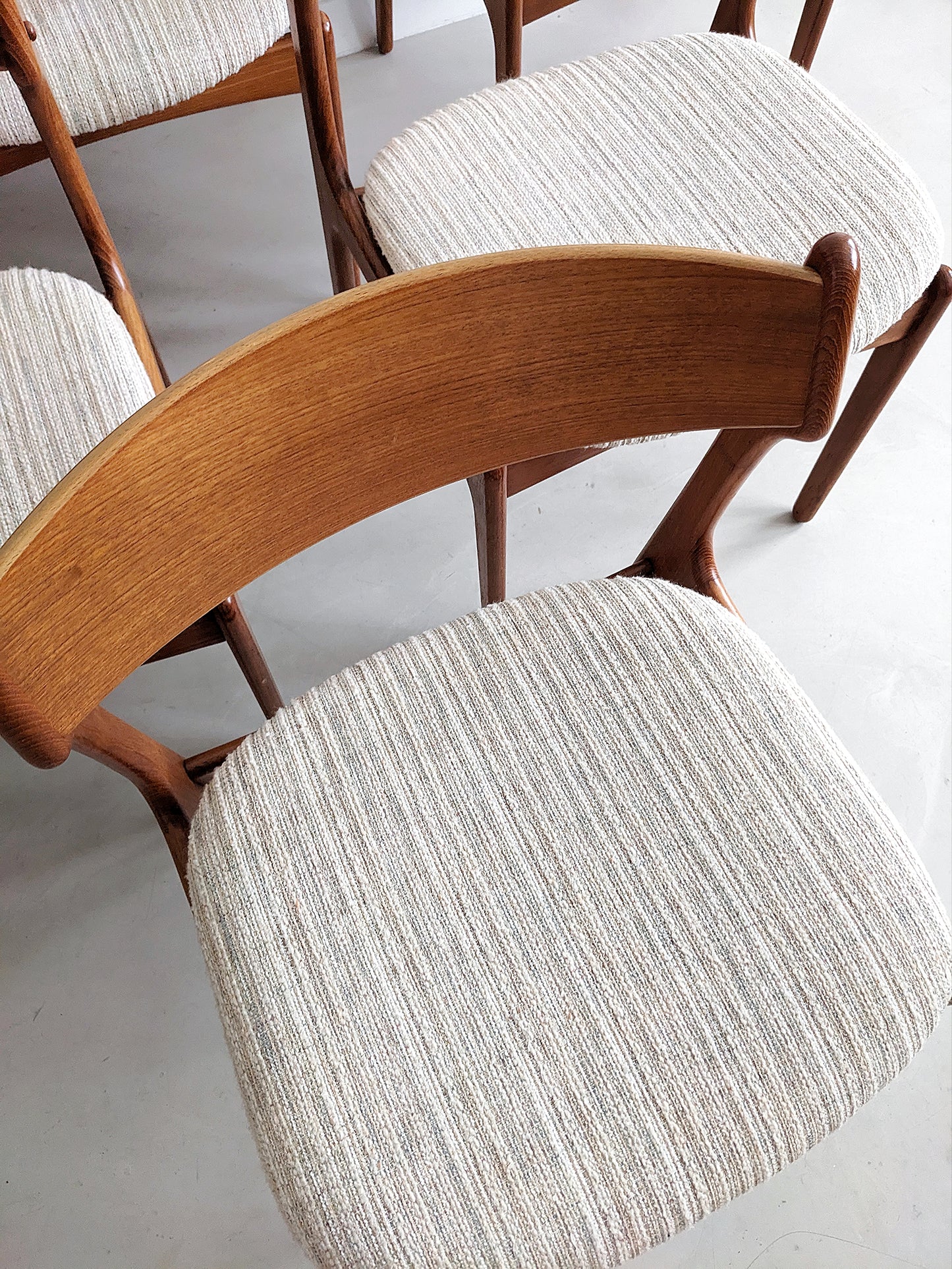 Set of 6 'Model 49' Dining Chairs by Erik Buck for  Oddense Maskinsnedkeri 1960's